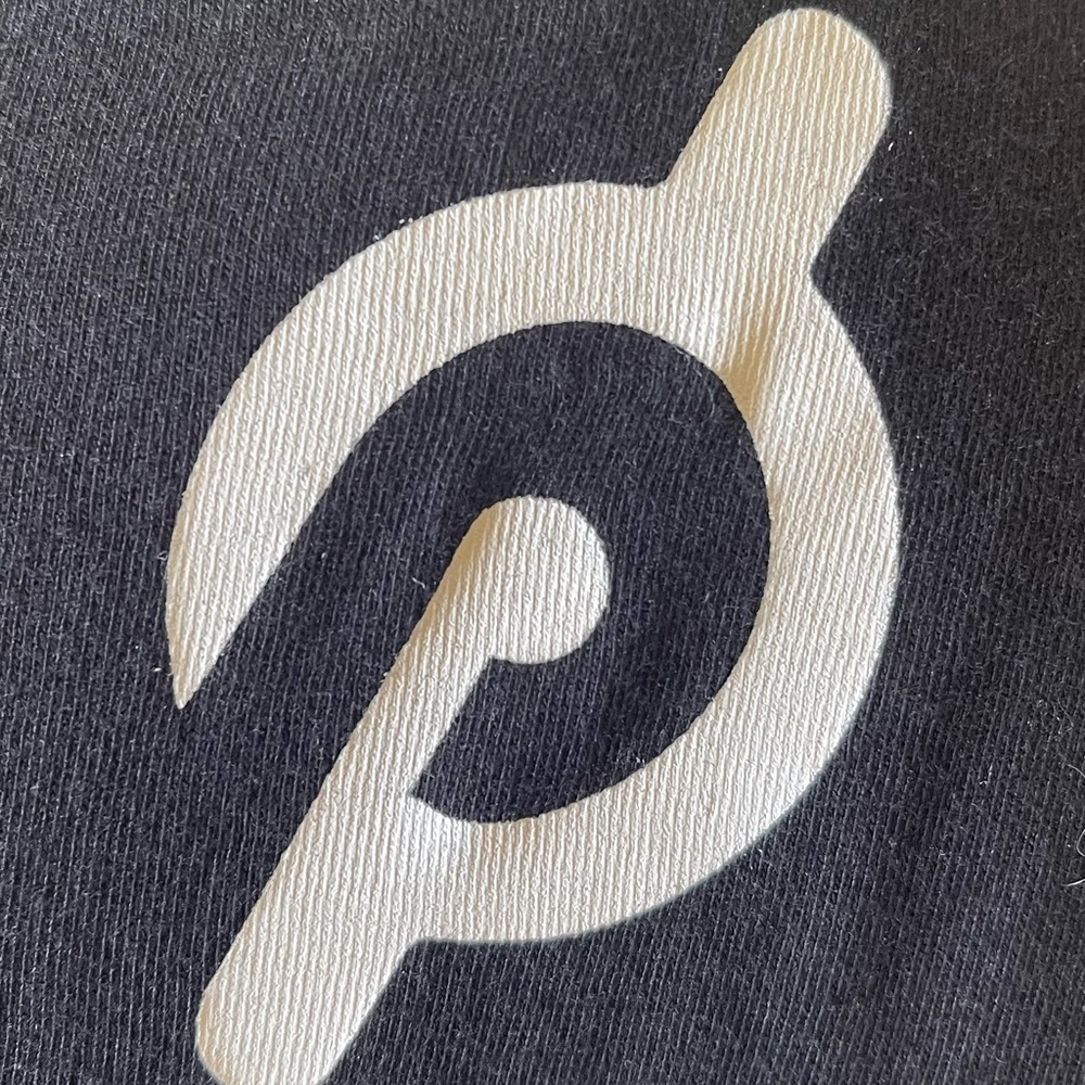 Peloton Unisex Classic Short Sleeve Shirt - Picture 9 of 10